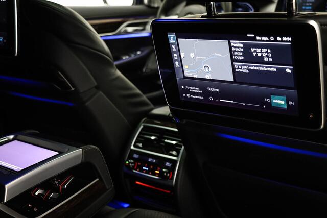 BMW 7-SERIE 745e High Executive M-Sport | BOWERS & WILKINS | MASSAGE | ACHTERBANKVENTILATIE | 360 CAMERA | TREKHAAK