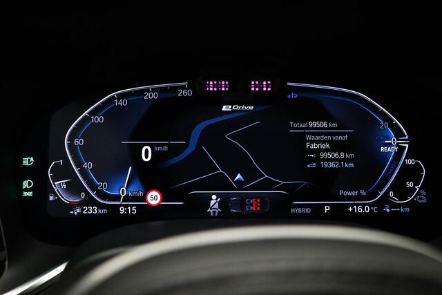 BMW 7-SERIE 745e High Executive M-Sport | BOWERS & WILKINS | MASSAGE | ACHTERBANKVENTILATIE | 360 CAMERA | TREKHAAK