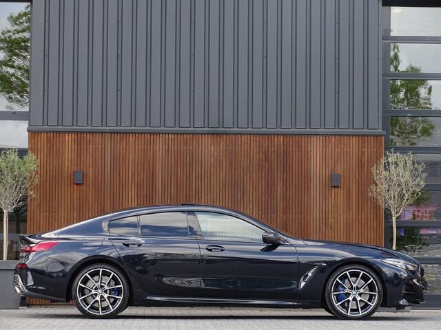 BMW 8-SERIE Gran Coupé 840i 341PK X-Drive M-Performance / carbon / 360° / *NAP*