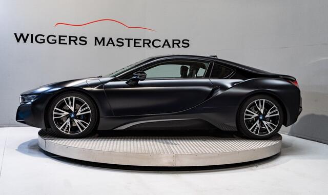 BMW I8 Hybrid 362 PK, Harman Kardon, Head-up, 20 Inch, Matzwart,