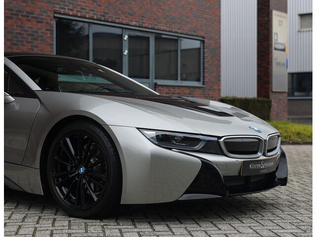 BMW I8 | Laserlicht - Carplay - Facelift