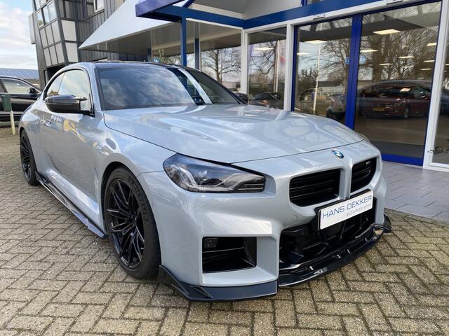BMW M2 2-serie Coupé Akrapovic / Carbon /H&K /Head-Up/ M-Zetels+Memo/ 19-Inch/ Led