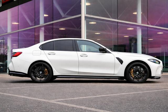 BMW M3 xDrive High Executive Competition / M Drive Professional / M Carbon kuipstoelen / Laserlight / M Carbon-keramisch remmen / Adaptief M Onderstel