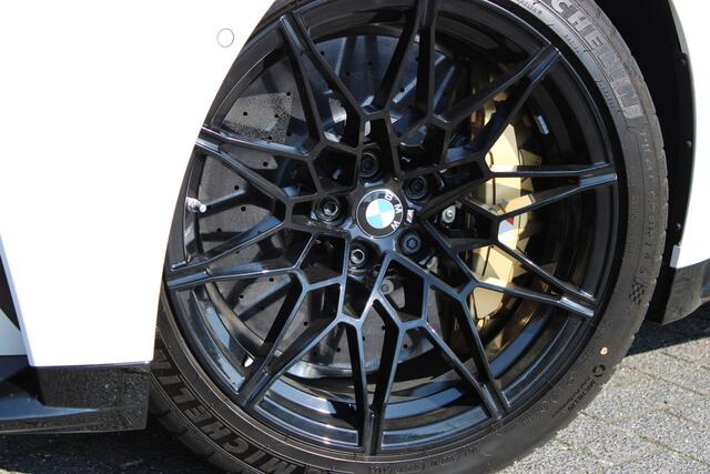 BMW M3 3 Serie xDrive High Executive Competition / M Drive Professional / M Carbon kuipstoelen / Laserlight / M Carbon-keramisch remmen / Adaptief M Onderstel