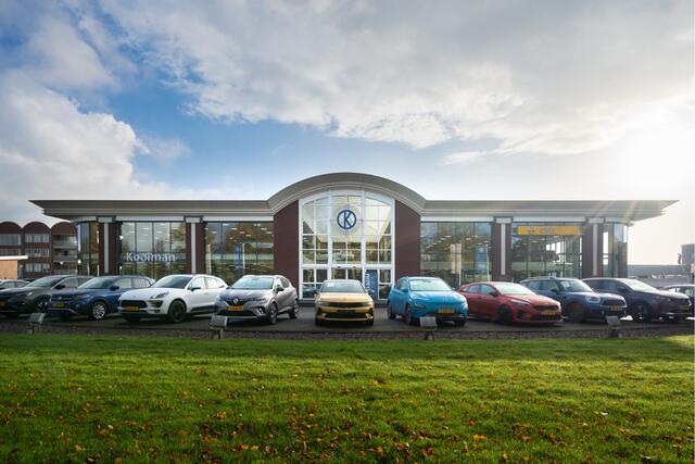 BMW M4 xDrive Competition AC Schnitzer ACS4 Sport 610 PK M Race Track Pack / Eventuri Intake