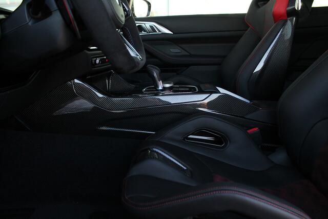 BMW M4 CS High Executive Automaat / M Drive Professional / Adaptieve LED / M Carbon-keramische remmen / M Adaptief onderstel / Adaptieve LED / Comfort Access