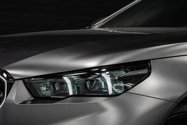 BMW M5 5-serie *Ultimate-Pakket / Bowers & Wilkins / Keramisch / M-Carbon in- & exterieur / Stoelventilatie / Memory*