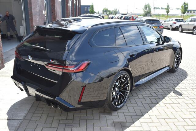 BMW M5 5-serie Touring FULL-OPTION ¤135500 netto export price