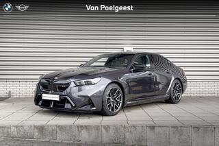 bmw-m5-sedan-m-driver's-pack---comf