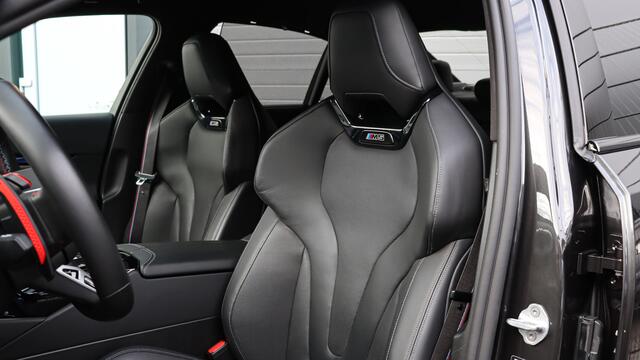 BMW M5 Sedan | Carbon Pack | Stoelventilatie | Comfort Pack | Bowers & Wilkins | Head-up
