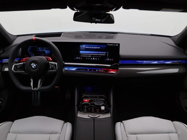 BMW M5 Sedan | Comfort Package