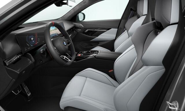 BMW M5 Sedan M Driver's Pack | M Drive Professional | Comfort Pack | Bowers & Wilkins | M Carbon-keramische remmen