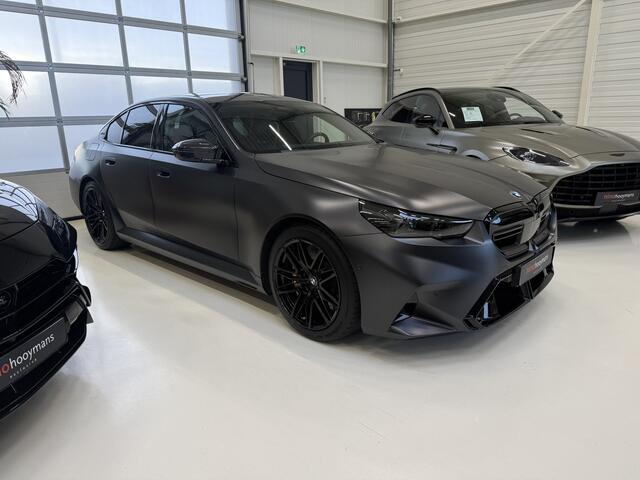 BMW M5 5-serie | AKRAPOVIC uitlaat | Keramische remmen | Coating |