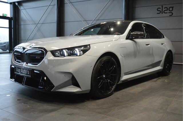 BMW M5 M-5 727pk Sedan Keramisch Carbon Pack B&W 21 inch !!