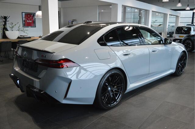 BMW M5 M-5 727pk Sedan Keramisch Carbon Pack B&W 21 inch !!