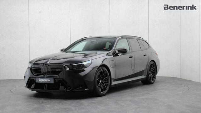 BMW M5 Touring | Ultimate Package | M Driver's Package | Stoelventilatie | Trekhaak | Bowers & Wilkins | Carbon