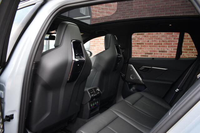 BMW M5 5-serie Touring Pano M-Driver Co-Pilot Trekh Alc-hemel B&W