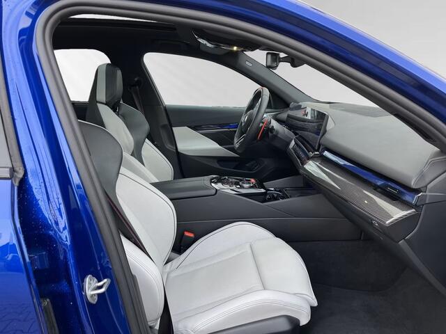 BMW M5 5 Serie V8 727 PK ACC Panoramadak Stoelkoeling Bowers Wilkins