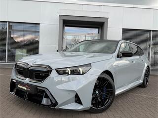 bmw-m5-touring-4.4-v8-729pk-pano-m-