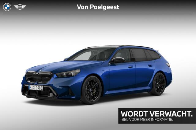 BMW M5 Touring | M Driver's Pack | Keramische remschijven | Glazen panoramadak