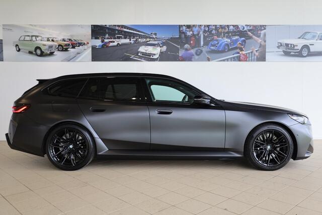 BMW M5 5-serie Touring | Driving Assistant Professional | Stoelverwarming | Panoramadak | head-up display