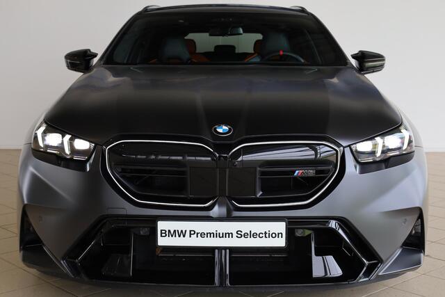 BMW M5 5-serie Touring | Driving Assistant Professional | Stoelverwarming | Panoramadak | head-up display