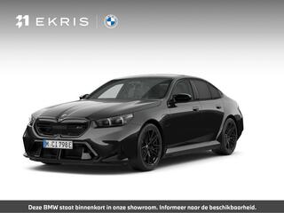 bmw-m5-sedan-comfort-pack--driving