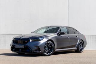 bmw-m5-5-serie-m-exterieur-carbon-p