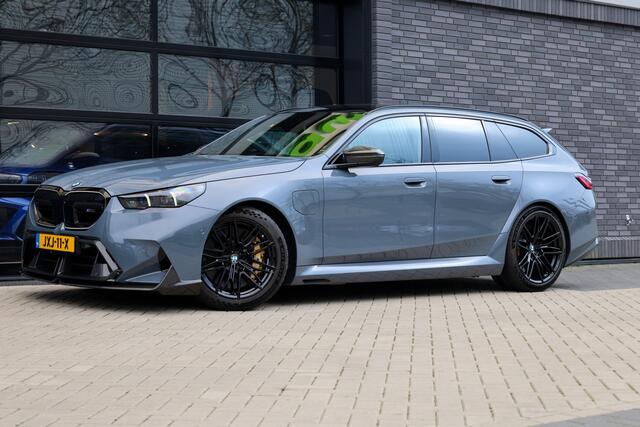 BMW M5 5-serie Touring | KERAMISCH | BTW | M-DRIVE PROFESSIONAL | CARBON SPLITTER | COMFORT-PACK | ALCANTARA | 4X STOELVERW |