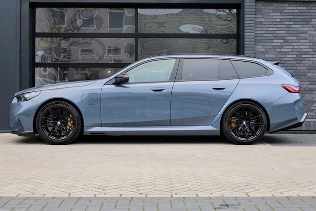 BMW M5 5-serie Touring | KERAMISCH | BTW | M-DRIVE PROFESSIONAL | CARBON SPLITTER | COMFORT-PACK | ALCANTARA | 4X STOELVERW |