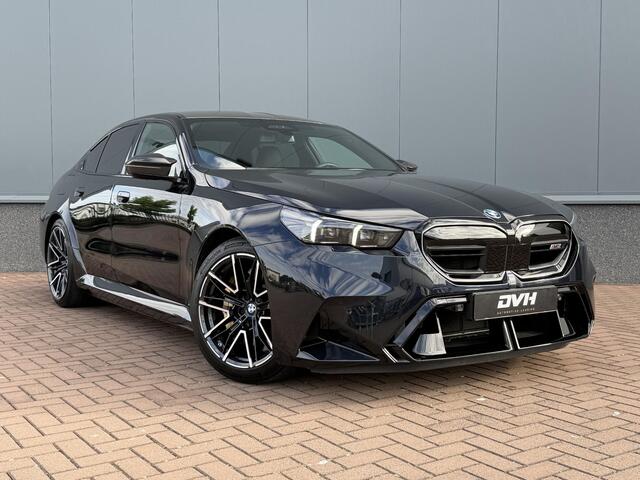 BMW M5 KERAMISCH | CARBON | HUD | B&W