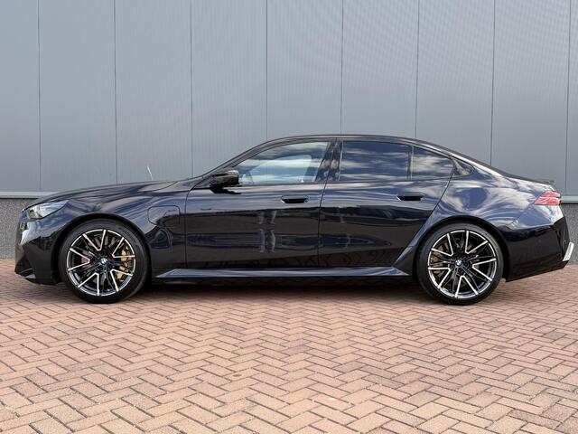 BMW M5 KERAMISCH | CARBON | HUD | B&W