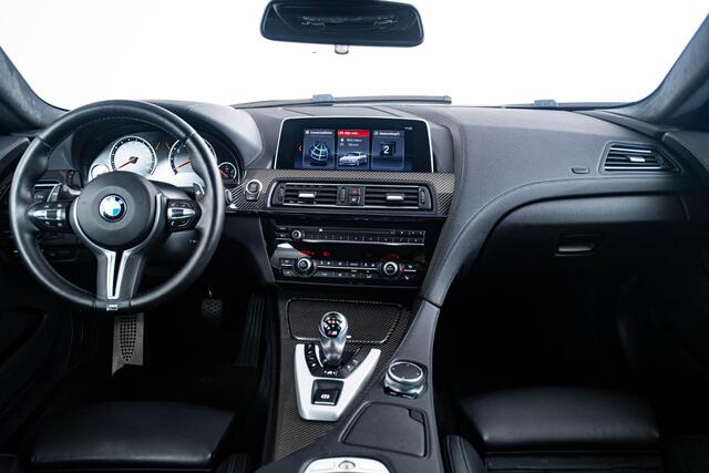 BMW M6 6-serie Gran Coupé Driving Assistant - Soft Close - Comfort Access - Elektrisch verwarmde stoelen voor/achter - Zonnescherm achterportierramen/achterruit - Head up - Harman Kardon - Stuurwielrand verwarmd -