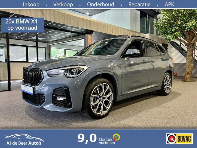 BMW X1 xDrive25e High Executive M-Sport | Panorama | Camera | Trekhaak | HUD