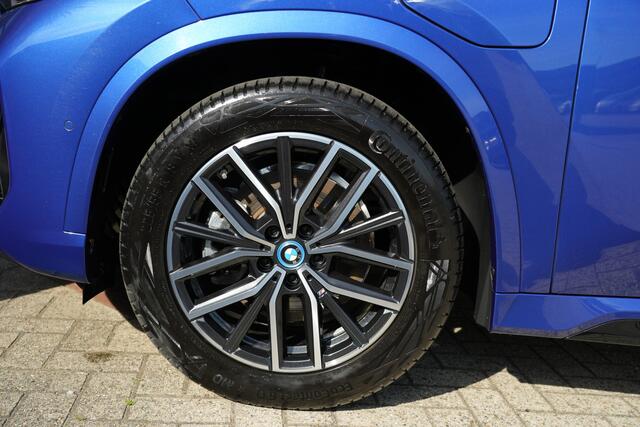 BMW X1 xDrive25e M Sport 220pk Navigatie/Stoelverwarming/Camera