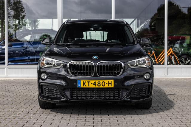 BMW X1 xDrive20i High Executive M-Sport | ACC | NL Auto