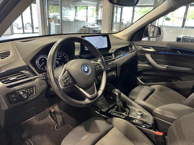 BMW X1 xDrive25e High Executive Panorama | Camera | HUD | Carplay