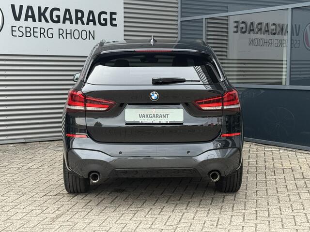 BMW X1 xDrive20i M-SPORT SHADOWLINE AUTOMAAT,NAVI PRO,LEER