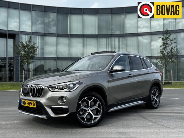 BMW X1 sDrive20i Centennial Executive Sportstoelen, LED, Panoramadak
