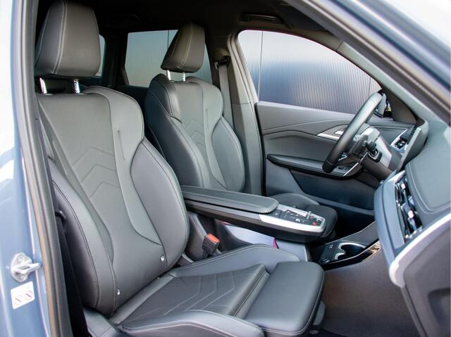 BMW X1 xDrive30e M-Sport pakket | Adapt. LED | Stoelverwarming | Driving Assistant plus | Parking Assistant