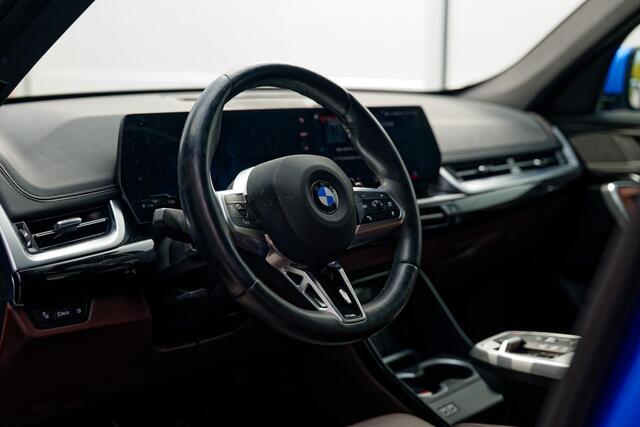 BMW X1 sDrive18i M-Sport, Trekhaak, Camera, 18" LM velgen, enz