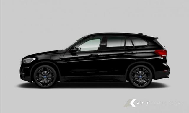 BMW X1 25e xDrive | Sportline | Hifi | Stoelverwarming | Ambiente verlichting | Cruise control | Head-Up | Adap. led | 18' inch |