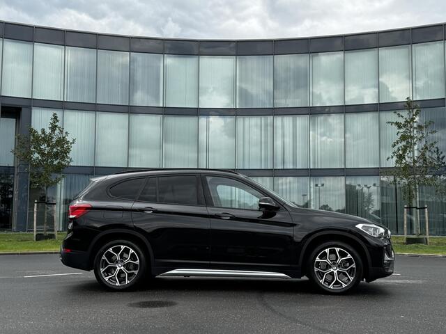 BMW X1 xDrive25e Head-up 18" DAB Hifi Alarm