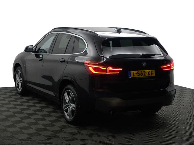 BMW X1 sDrive18i M Sport Aut- Head Up, Xenon Led, M Performance Interieur, Sfeerverlichting, Privacy Glass