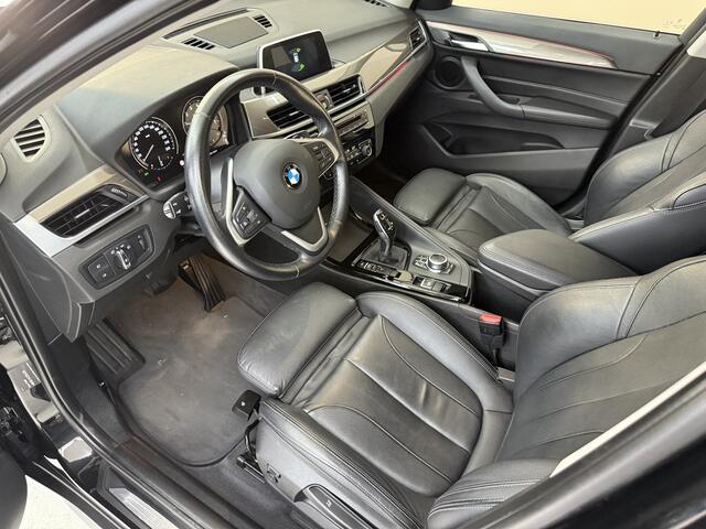 BMW X1 sDrive18i Executive, 136Pk, 2018, 2de eigenaar, Volledig leder, Navigatie, Cruise control, Stoelverwarming, Climate control, Sportstoelen, Elektrische achterklep, Sfeerverlichting