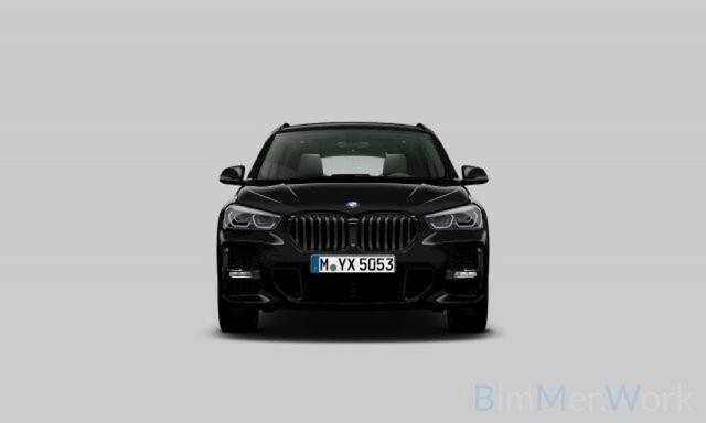 BMW X1 sDrive20i M-Sport,Pano,HUD,LED,Vol Leer,Stoel/stuurverw,NaviPro