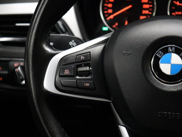 BMW X1 sDrive18i High Executive [NAVIGATIE, MEMORY SEATS, PDC ACHTER, LED, BLUETOOTH, CRUISE CONTROL, CLIMATE CONTROL, NIEUWSTAAT]