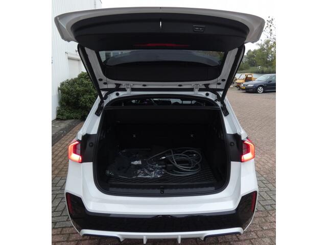 BMW X1 XDRIVE30E M Sport,360,Pano,ACC,Led,HeadUp,Trhaak