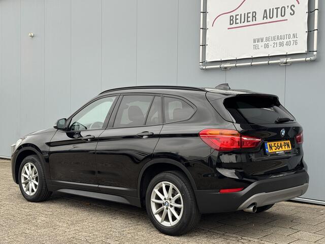 BMW X1 sDrive18i High Executive Automaat Navigatie/LED.