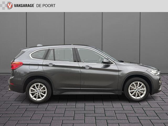 BMW X1 sDrive20i Centennial Executive | NL-auto | 1e Eig | Dealer OH | Navi | Clima | PDC